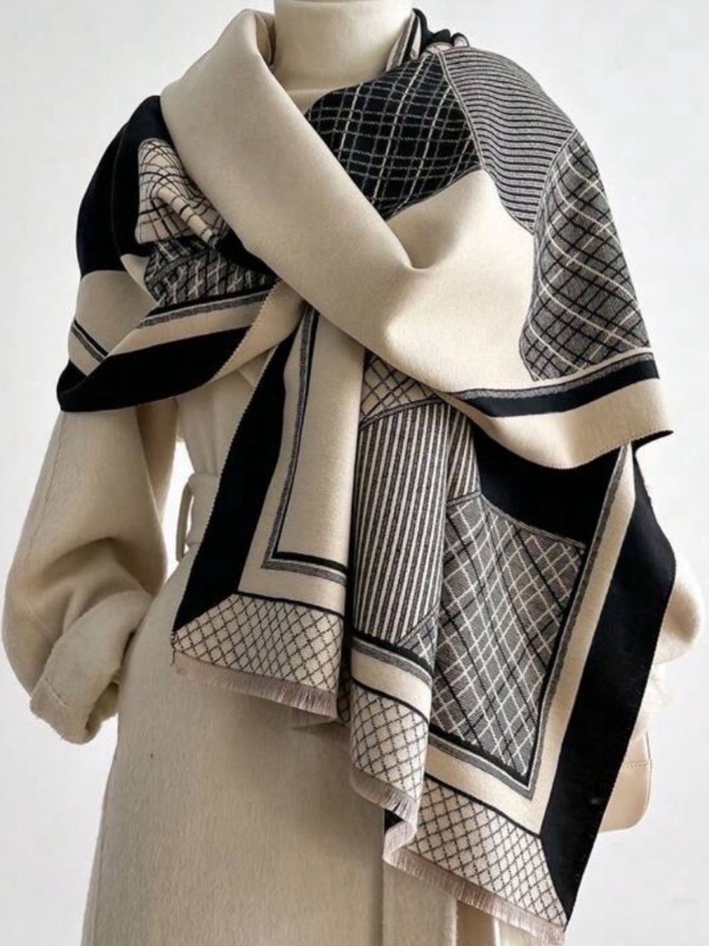 Chic Cream & Black Jacquard Weave Horse Patterned Women's Wrap/Scarf